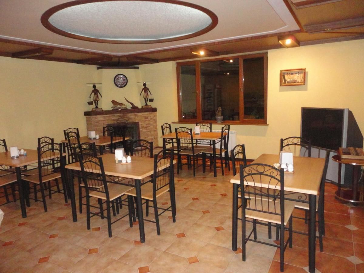Отель Hotel Rich Тбилиси-14